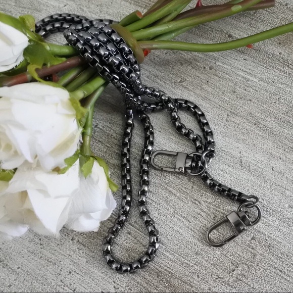 Crossbody / Shoulder Replacement Chain Strap - Picture 4 of 7
